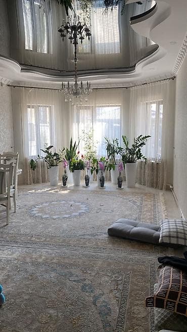 mega hous: 280 м², 5 комнат — 5
