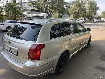 step rf3: Toyota Avensis: 2003 г., Автомат, Универсал — 5