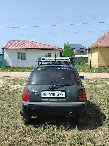 люк панарама: Nissan Micra: 1993 г., 1.3 л, Механика, Бензин, Хэтчбэк — 4