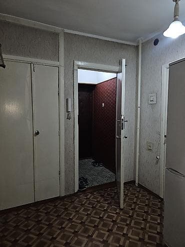 продам дом в джалал абаде: 2 комнаты, 54 м², Индивидуалка, 9 этаж, Старый ремонт — 10