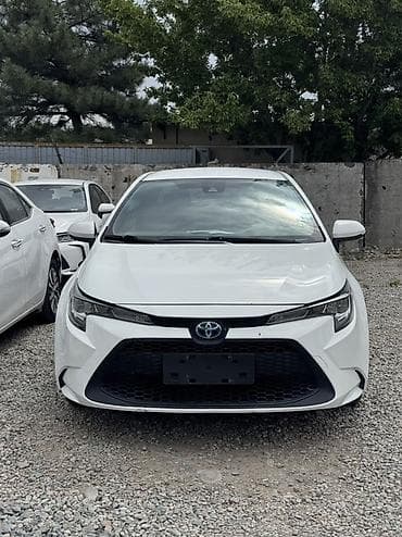 Унаа: Toyota Levin: 2021 г., 1.8 л, Вариатор, Гибрид, Седан — 1