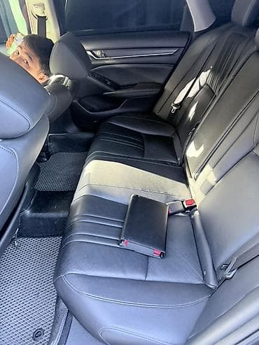 Продажа авто: Honda Accord: 2019 г., 2 л, Вариатор, Гибрид, Седан — 5