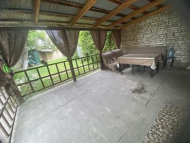 село саз: 3 комнаты, 63 м², 1 этаж, Старый ремонт — 5