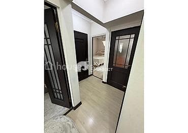 Недвижимость: 3 комнаты, 80 м² — 6