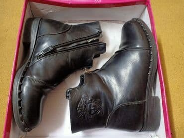 Ботинки осенне весенние, размер 36 состояние хорошее at lalafo.kg Ботинки осенне весенние, размер 36 состояние хорошее