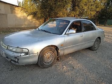 Mazda Cronos: 1990 г., 1.8 л, Механика, Бензин, Седан