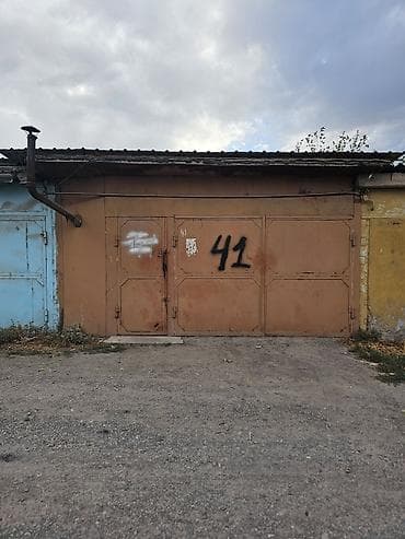 гараж в канте: 40 м², Бетонный | Подвал, погреб — 1