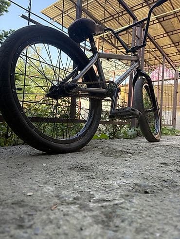 банные: BMX велосипед, Рама L (172 - 185 см), Б/у — 7