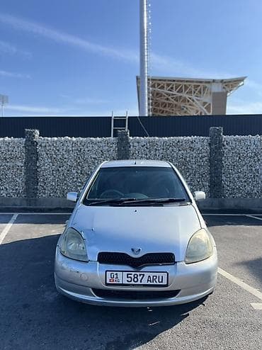 Продажа авто: Toyota Vitz: 2000 г., 1 л, Автомат, Бензин, Хэтчбэк — 3