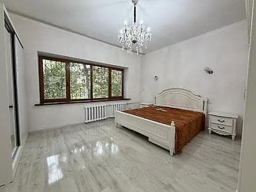 mod: For rent 3 bedroom apartment for rent in a golden square. Toktogul — 1