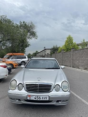 mers 212: Mercedes-Benz E-Class: 2001 г., 3.2 л, Автомат, Дизель, Седан — 1