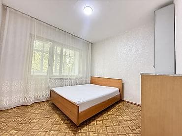 35: Сдается 3 комнатная квартира в центре города Бишкек. Улица — 1