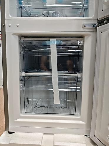 mini refrigerator: 😍 Холодильники по складским ценам 17 500 сом. 👍 Двухкамерный — 7