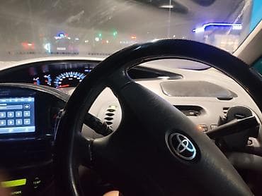 бампер на лупарик: Toyota Estima: 2003 г., 3 л, Автомат, Газ, Минивэн — 4