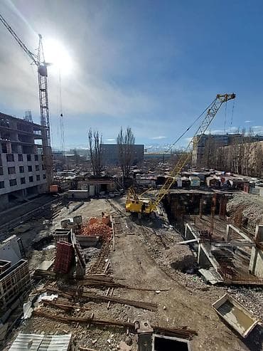 продаю в токмаке: 1 комната, 41 м², Элитка, 4 этаж, Евроремонт — 4