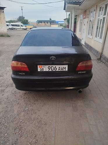 a6 c4: Toyota Avensis: 1999 г., Механика, Газ, Седан — 4