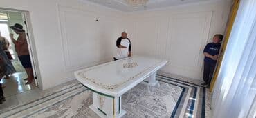 дом на колесах купить бишкек: Белый обеденный стол с прямоугольной столешницей и декоративной — 1