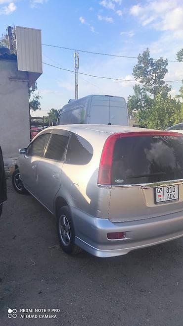 transporter multivan: Honda Stream: 2002 г., Минивэн — 3