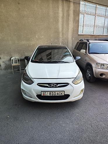 sybary forester: Hyundai Accent: 2013 г., Механика, Бензин, Седан — 1