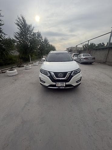 Nissan X-Trail: 2017 г., 2.5 л, Автомат, Бензин, Кроссовер