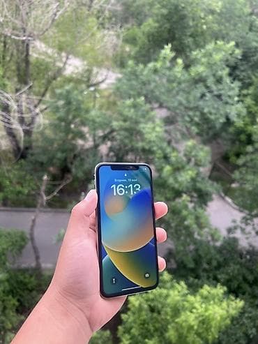 IPhone X, 64 ГБ, Серебристый, Чехол