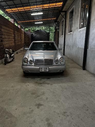 210 cdi: Mercedes-Benz E-Class: 1999 г., 3.2 л, Автомат, Бензин, Седан — 4