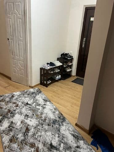 гостевой дом аренда: Сдаётся квартира с подселением! Район достук — микрорайон — 6