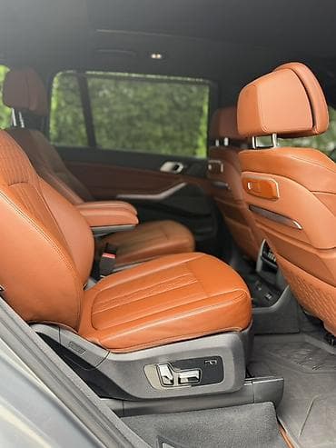 алмашам обмен: BMW X7: 2022 г., 3 л, Автомат, Бензин, Внедорожник — 7