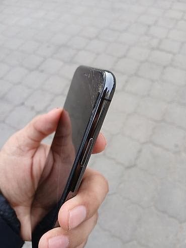 iphone d: IPhone 11 Pro, Б/у, 64 ГБ, Space Gray, Чехол, 77 % — 8