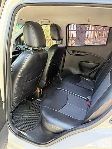 шевролет нексия: Chevrolet Spark: 2017 г., 1 л, Автомат, Бензин, Хэтчбэк — 10