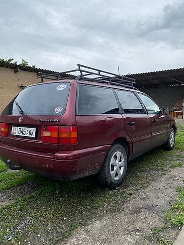 Транспорт: Volkswagen Passat: 1994 г., 2 л, Механика, Бензин, Универсал — 4
