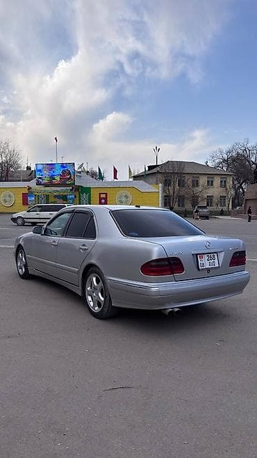 Продажа авто: Mercedes-Benz E-Class: 2000 г., 4.3 л, Автомат, Бензин, Седан — 4