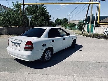 oc.lg: Daewoo Lanos: 2000 г., 1.5 л, Механика, Бензин, Седан — 4
