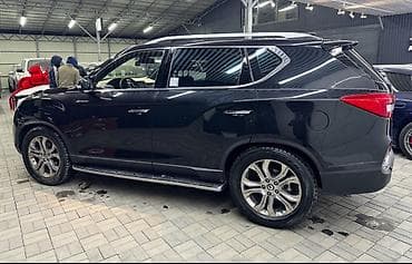 b class: Ssangyong Rexton: 2018 г., 2.2 л, Дизель, Внедорожник — 3