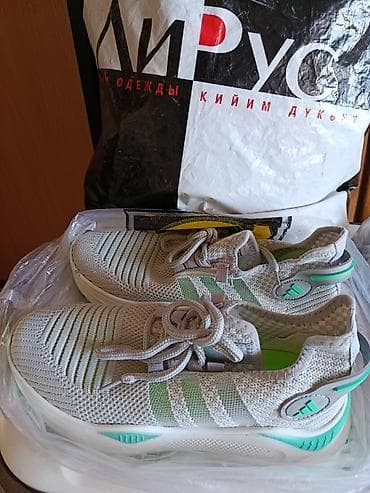 Угги: Кроссовки, 38, Новый, цвет - Серый — 1