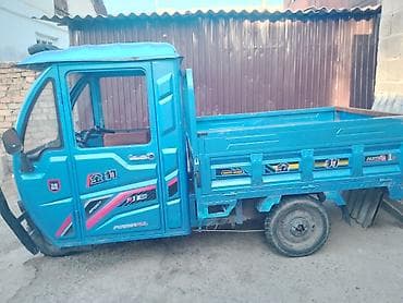 r17 215: Легкий грузовик, Стандарт — 3