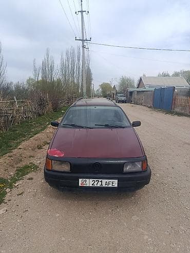 продаю морнинг: Volkswagen Passat Variant: 1992 г., Универсал — 2