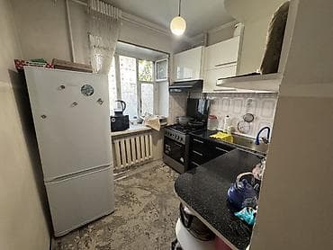 flats on rent: 3 комнаты, 62 м², 104 серия, 1 этаж, Старый ремонт — 4