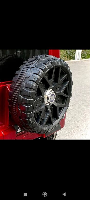 детские машины на аккумуляторе с пультом в оше: 𝙍𝙞𝙫𝙚𝙧𝙏𝙤𝙮𝙨 𝙈𝙚𝙧𝙘𝙚𝙙𝙚𝙨-𝘼𝙈𝙂 𝙂63 𝙎307 Диаметр авто (см) Длина 110 / ширина — 9