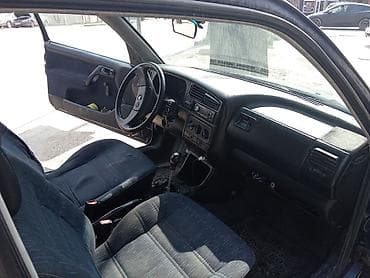 голф 2 ош: Volkswagen Golf: 1992 г., 1.8 л, Ручные, Бензин, Хэтчбэк — 6