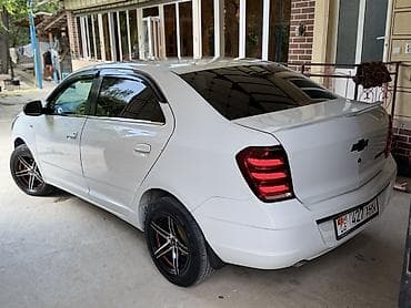 авто кызыл кыя: Chevrolet Cobalt: 2017 г., 1.5 л, Кол менен иштөөчү, Бензин, Седан — 3