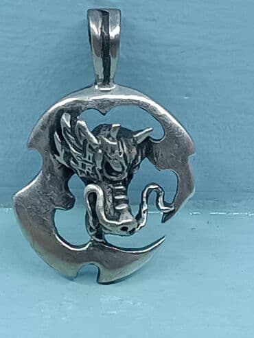 продаю золотую цепочку: Кулон дракон авторская работа! Единичный экземпляр! Материал: серебро — 1