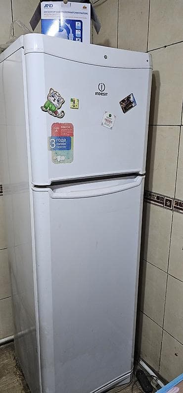 индезит холодильник: Холодильник Indesit, Двухкамерный, De frost (капельный) — 1
