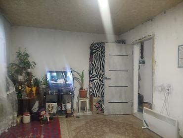 времянка продаю: 55 м², 4 комнаты, Парковка — 8