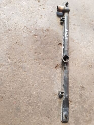 Mitsubishi Pajero w74 бачок радиатора, Митсубиси Паджеро 3 в74 бачок