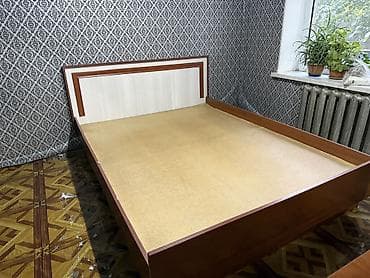 Спальный гарнитур, Б/у, Двуспальная кровать, Комод, Тумба, Белоруссия, МДФ, Самовывоз, цвет - Коричневый at lalafo.kg Спальный гарнитур, Б/у, Двуспальная кровать, Комод, Тумба, Белоруссия, МДФ, Самовывоз, цвет - Коричневый
