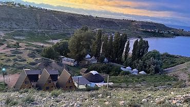 Ысык-Көлдө конок үйлөр: А-фрейм үй, Тоң, 20+ орун — 1