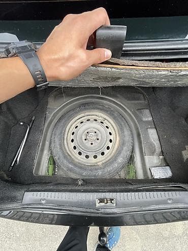 пена для авто: Toyota Avensis: 2002 г., 1.8 л, Механика, Бензин, Седан — 10