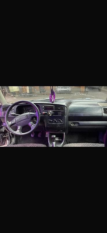 highlander 2012: Volkswagen Vento: 1995 г., 1.8 л, Механика, Газ, Седан — 6