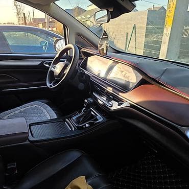 kia moning: JAC : 2021 г., 1.5 л, Вариатор, Бензин, Минивэн — 6